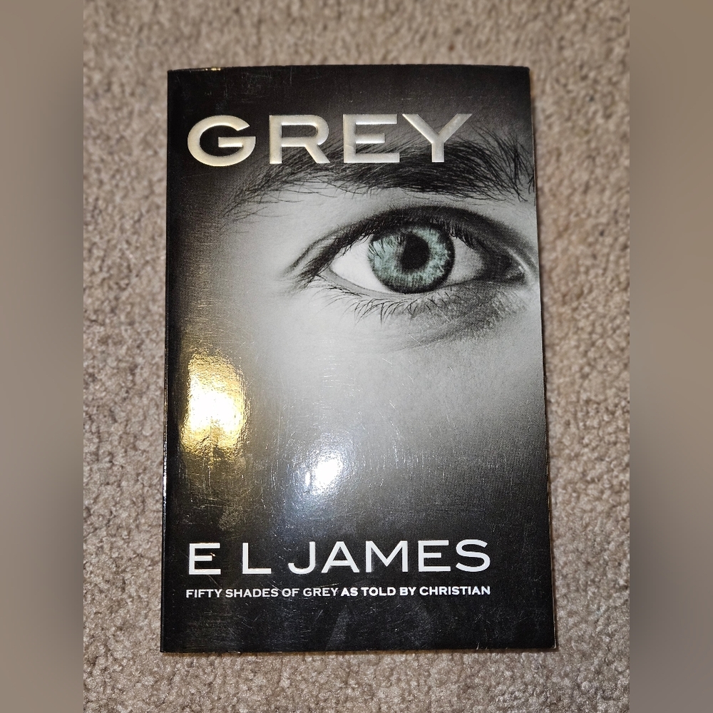 Grey by E.L. James Paperback Book